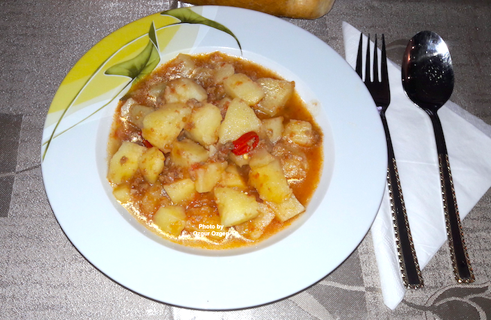 Quick made potato stew in saucepan