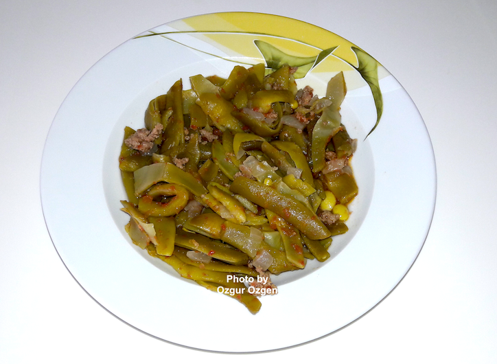 Green Beans with Minced Meat